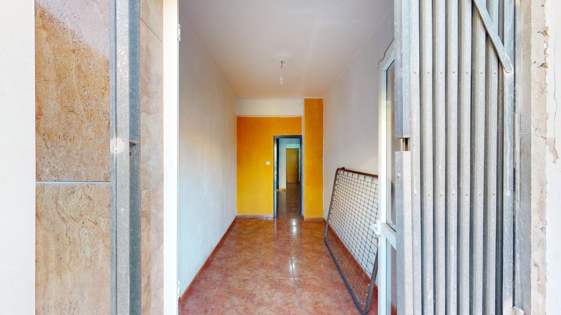 Flat for sale in  Valencia Capital  with Terrace