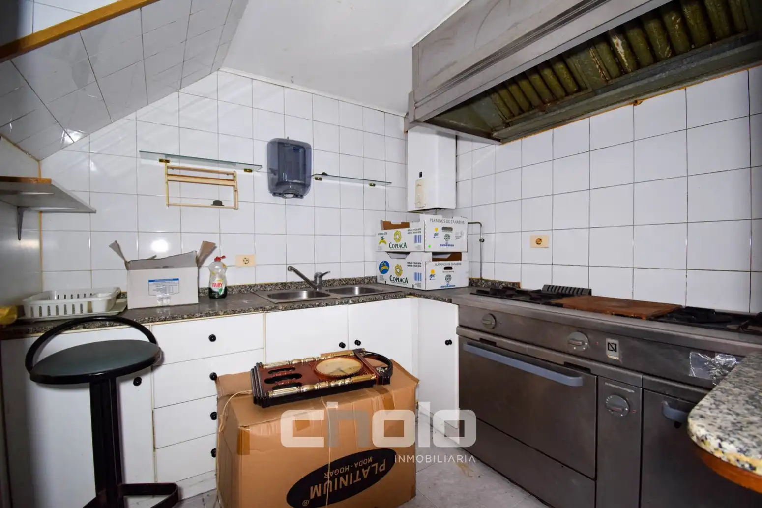 Local comercial en venta en Recatelo - O Carme, imagen 8
