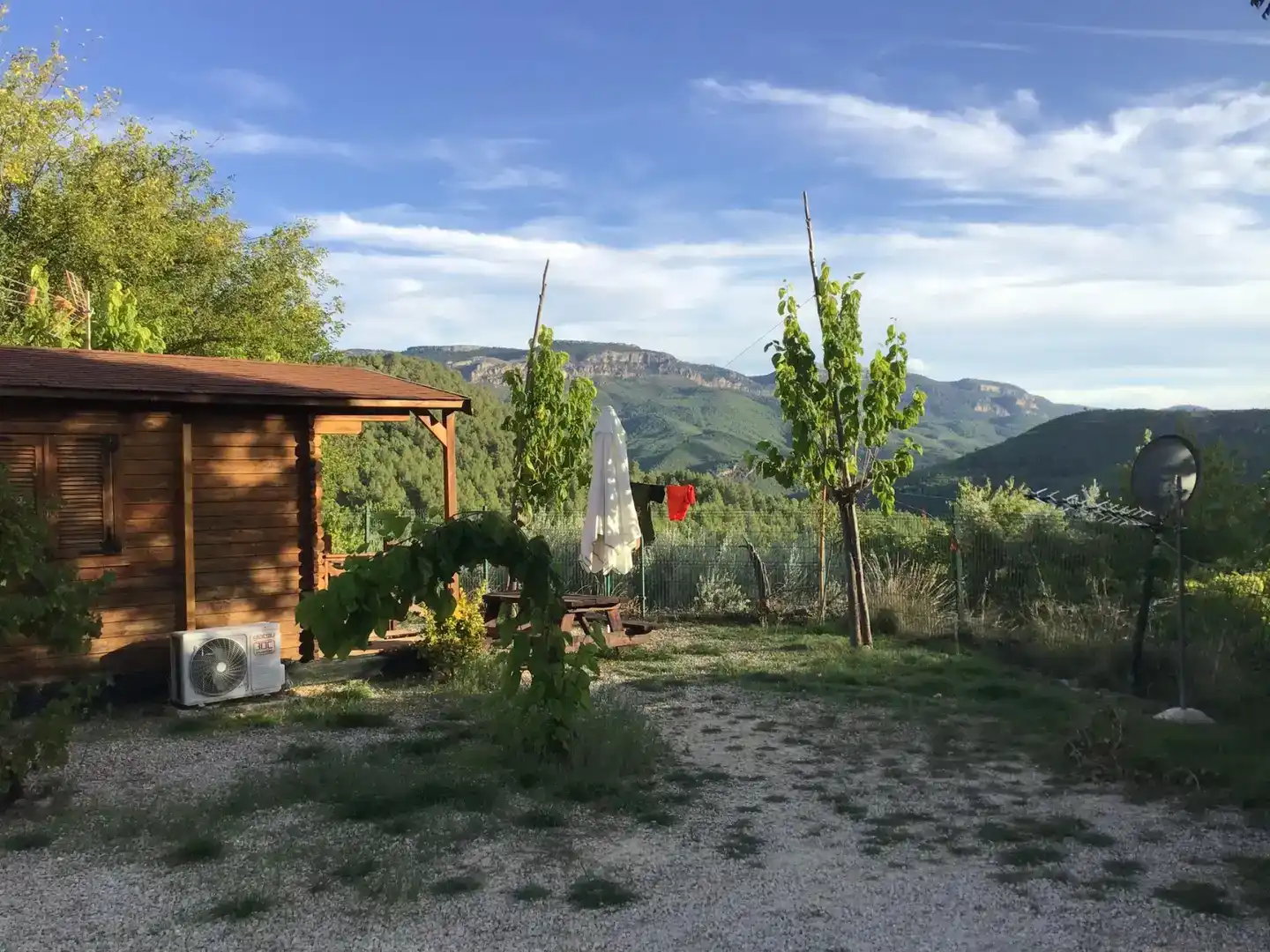 Jardí de Finca rústica en venda en Yeste amb Aire condicionat, Jardí privat i Parquet