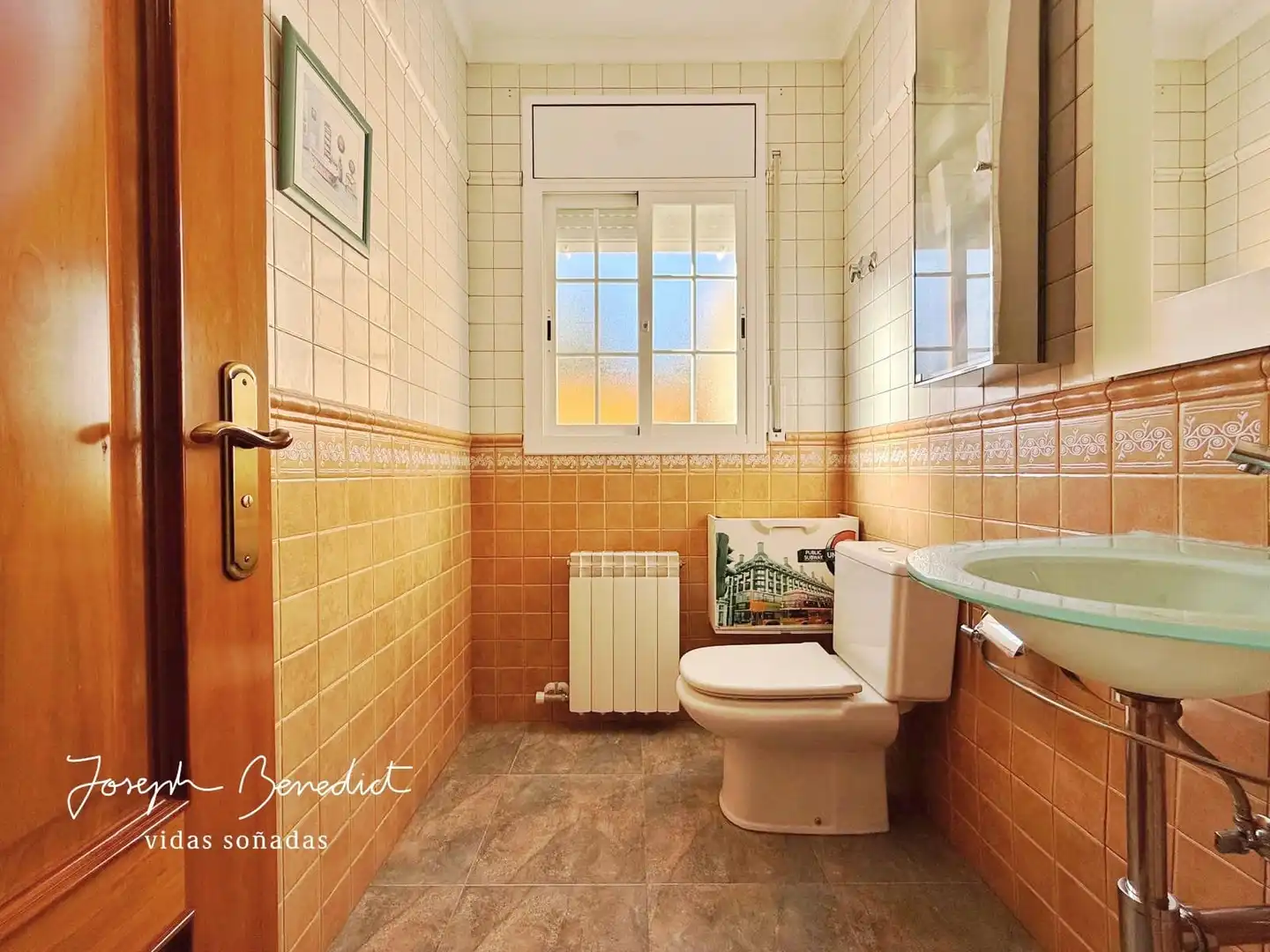 Bathroom of Houses for sale in Begues  with Air Conditioner, Heating and Private garden