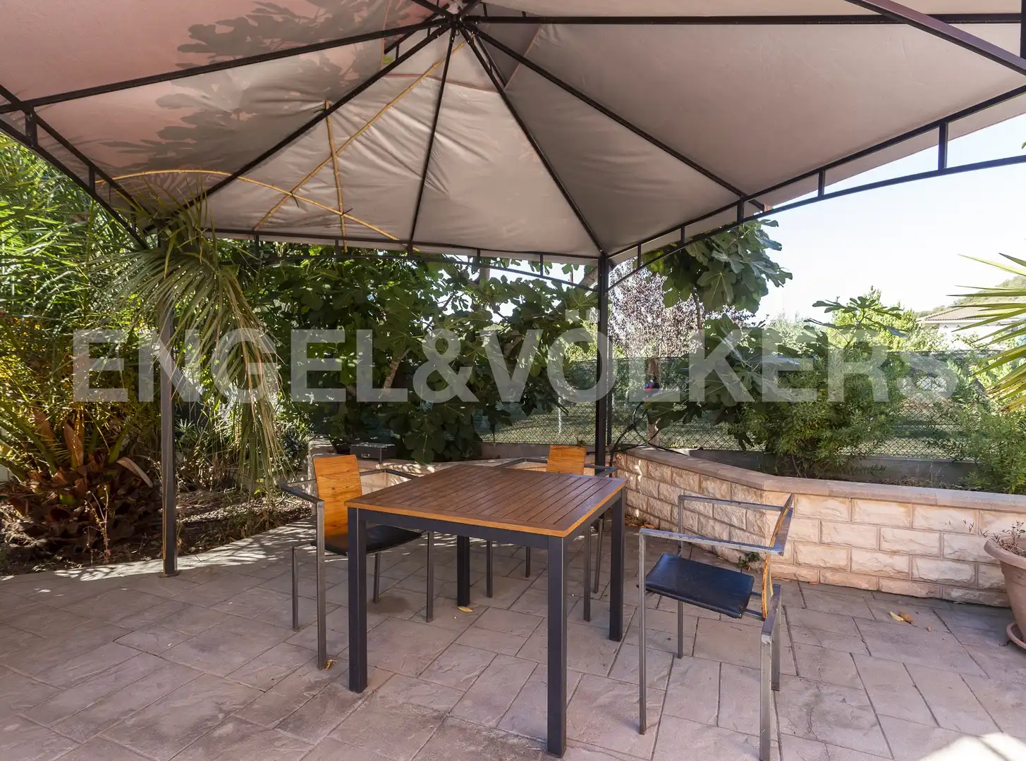Terrassa de Casa o xalet en venda en Calafell amb Aire condicionat, Calefacció i Jardí privat