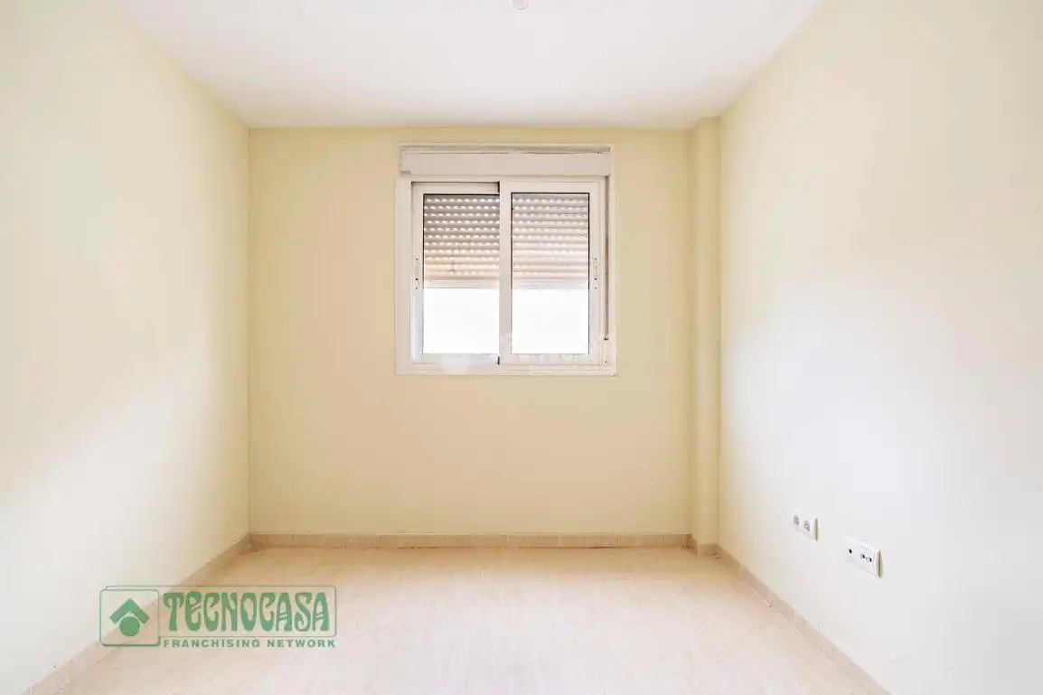 Habitación de Piso en venta en Roquetas de Mar con Calefacción y Terraza