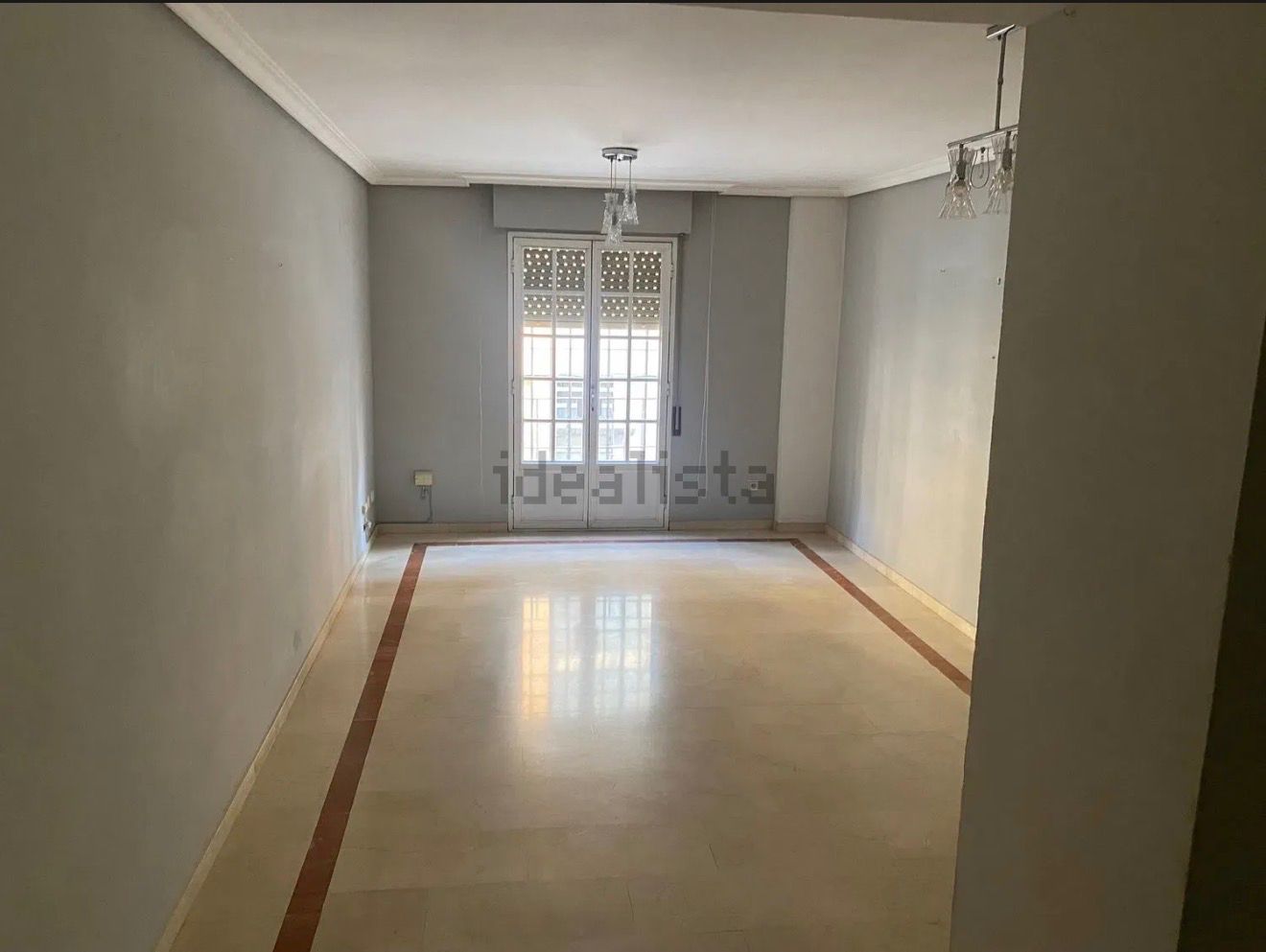 Dormitori de Pis de lloguer en  Córdoba Capital amb Aire condicionat, Terrassa i Traster