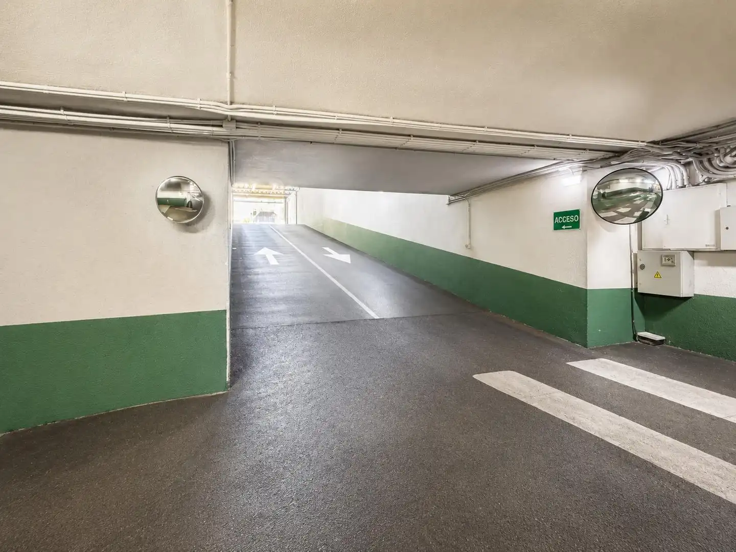 Parkplatz von Garage zum Verkauf in Donostia - San Sebastián 