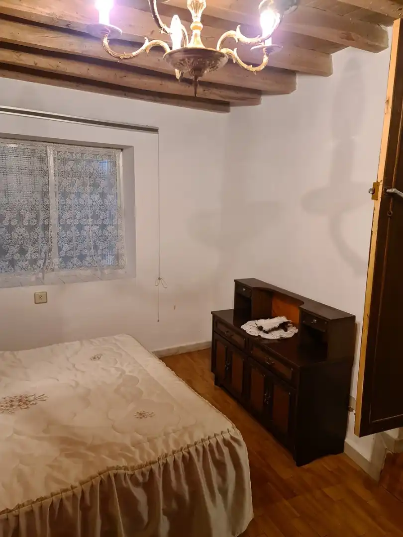 Dormitori de Casa o xalet en venda en Armenteros amb Moblat