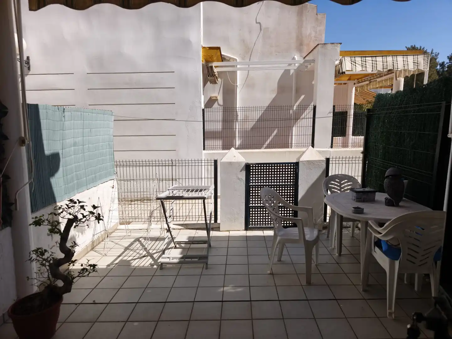Terrassa de Casa adosada en venda en El Portil amb Terrassa, Moblat i Piscina comunitària