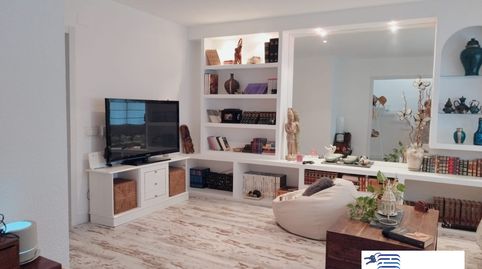 Foto 2 de Casa adosada en venta en Perales de Tajuña, Madrid