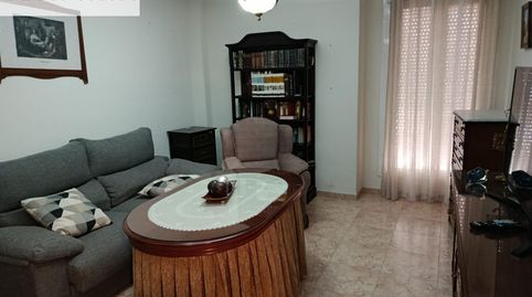 BAJO EN VENTA EN LUCENA