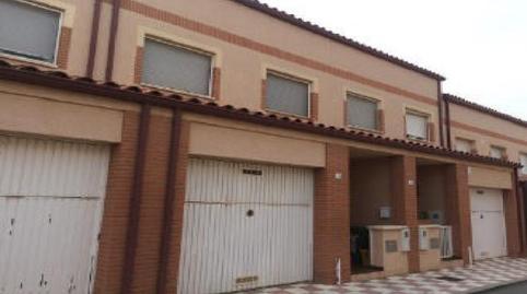 Photo 2 of Single-family semi-detached for sale in Del Dimecres, Riudecanyes, Tarragona