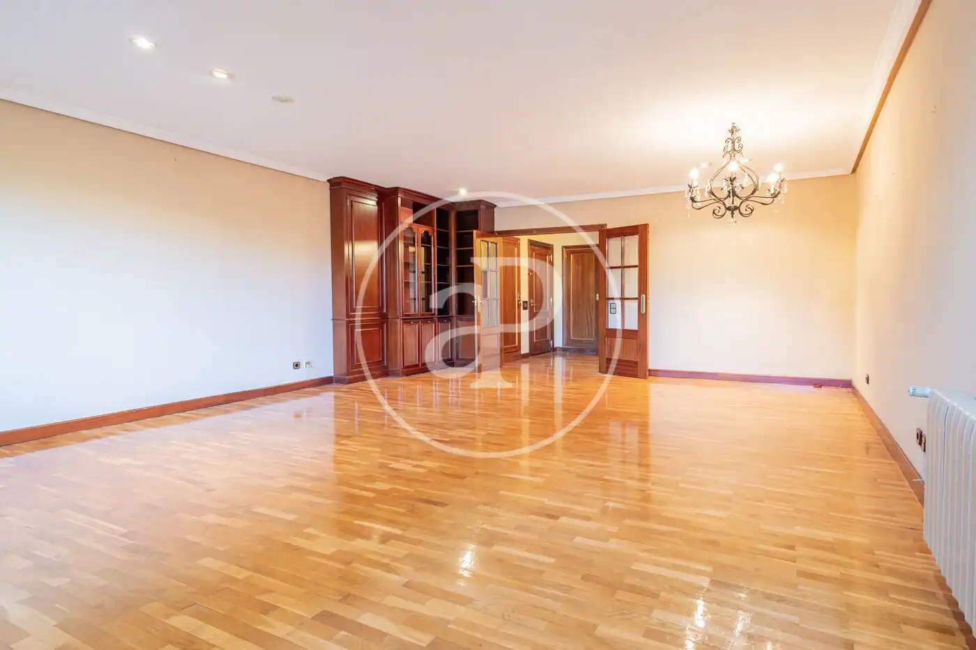 Living room of Flat for sale in Fuencarral - El Pardo
