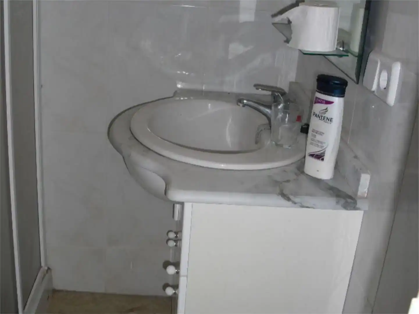 Bany de Pis en venda en Salou amb Jardí privat i Moblat