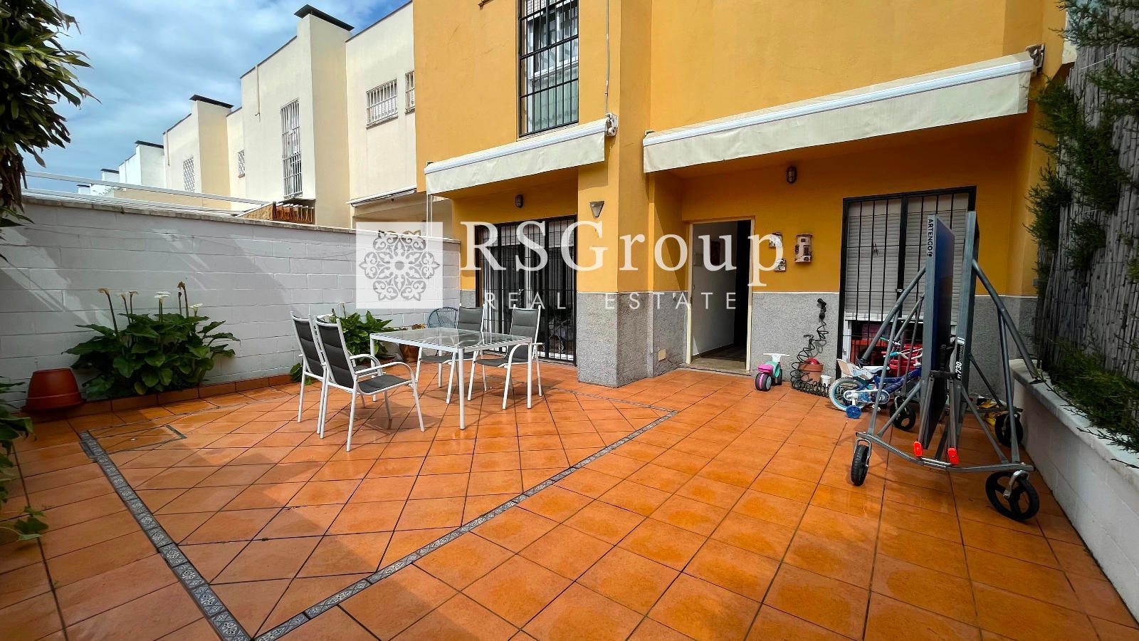 Terrace of Single-family semi-detached for sale in Bormujos  with Air Conditioner, Storage room and Furnished