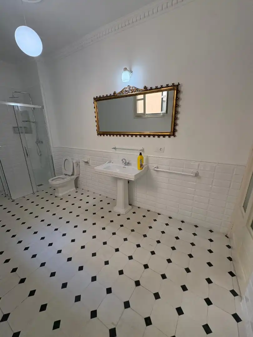 Flat with terrace to rent in Carrer dels Ciutadans, imagen 9