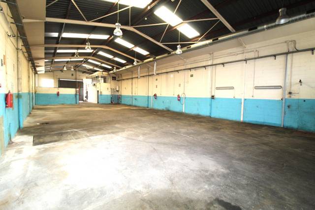 Nave industrial en Venta en Carrer PINS ROSES en Cardedeu