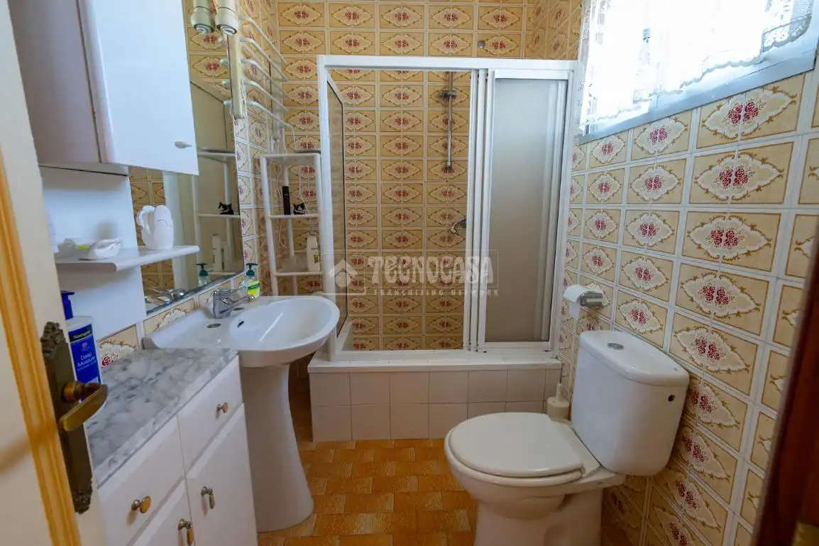 Casa amb piscina en venda a El Faro de Calaburra - Chaparral, imagen 25