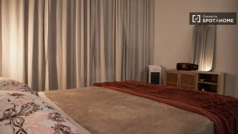 Flat for rent in Gaztambide