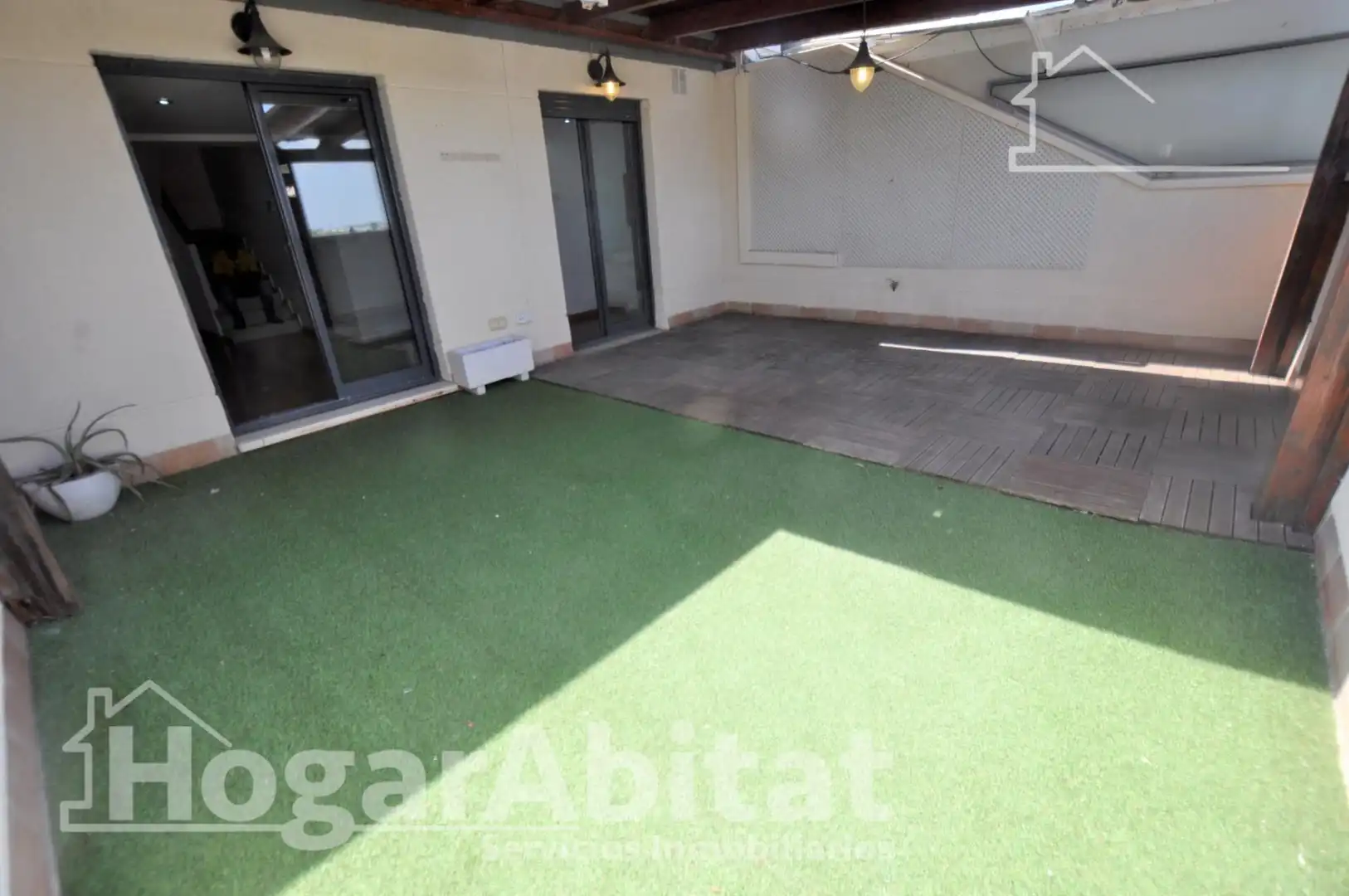 Jardín de Ático en venta en El Puig de Santa Maria con Aire acondicionado, Calefacción y Parquet