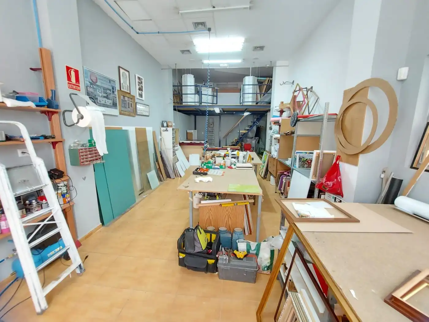 Local comercial en venda a El Ejido Ciudad