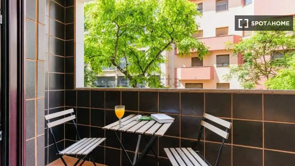 Terrassa de Pis per a compartir en Centro