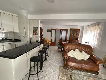 Casa en venda a Avenida de La Rioja