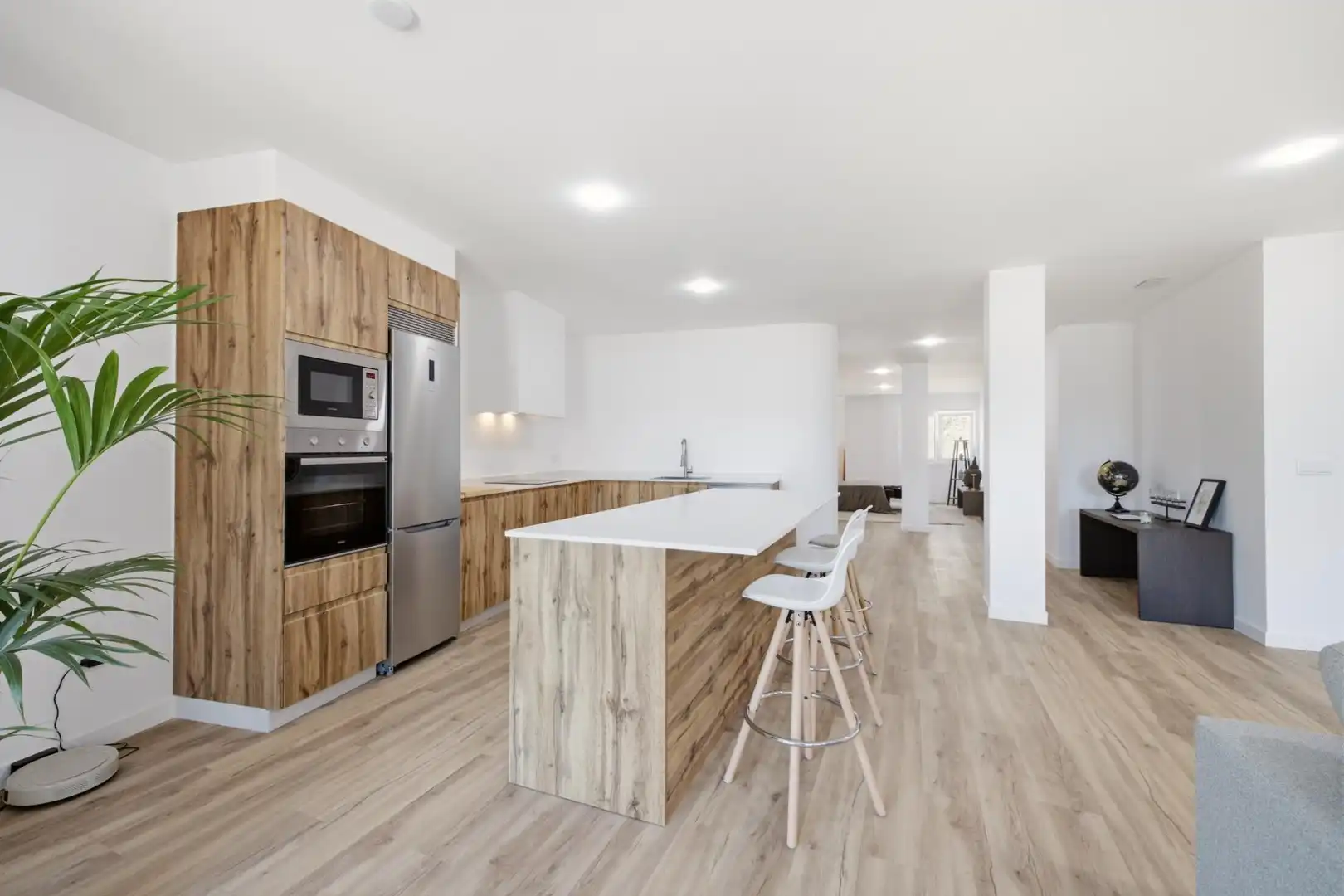 Kitchen of Apartments for sale in Vigo   with Heating, Furnished and Balcony