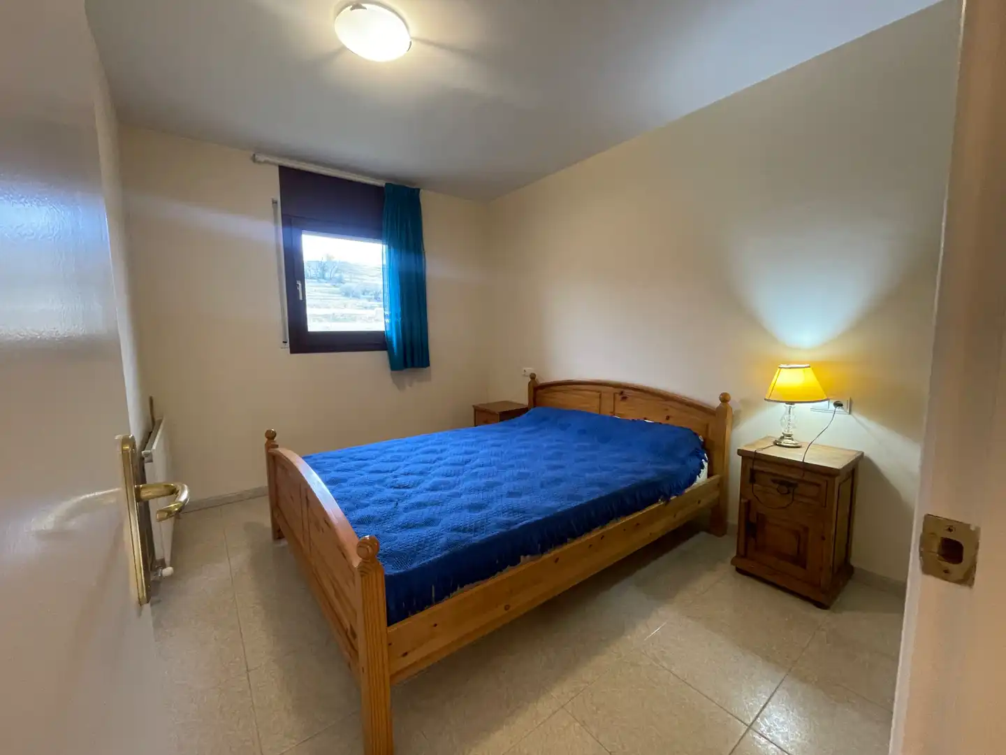 Habitación de Casa adosada en venta en Sant Joan de les Abadesses con Calefacción, Jardín privado y Trastero