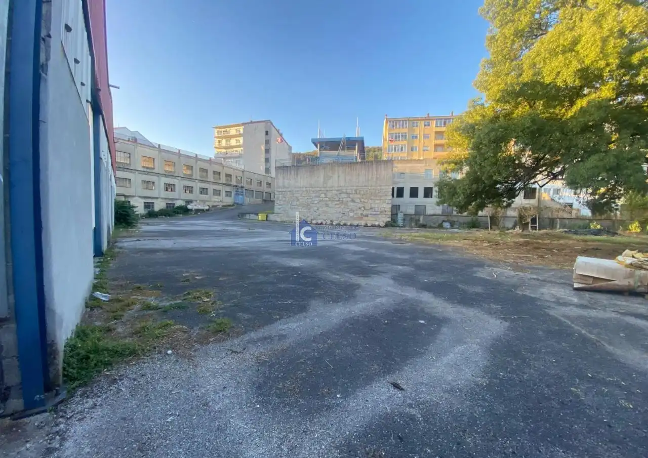 Aparcament de Nau industrial de lloguer en Ourense Capital 
