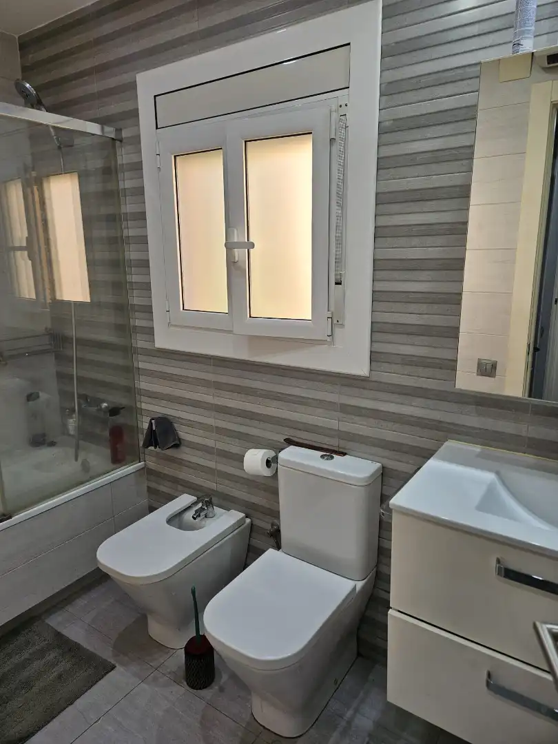 Baño de Casa o chalet en venta en Barcelona con Aire acondicionado, Calefacción y Jardín privado