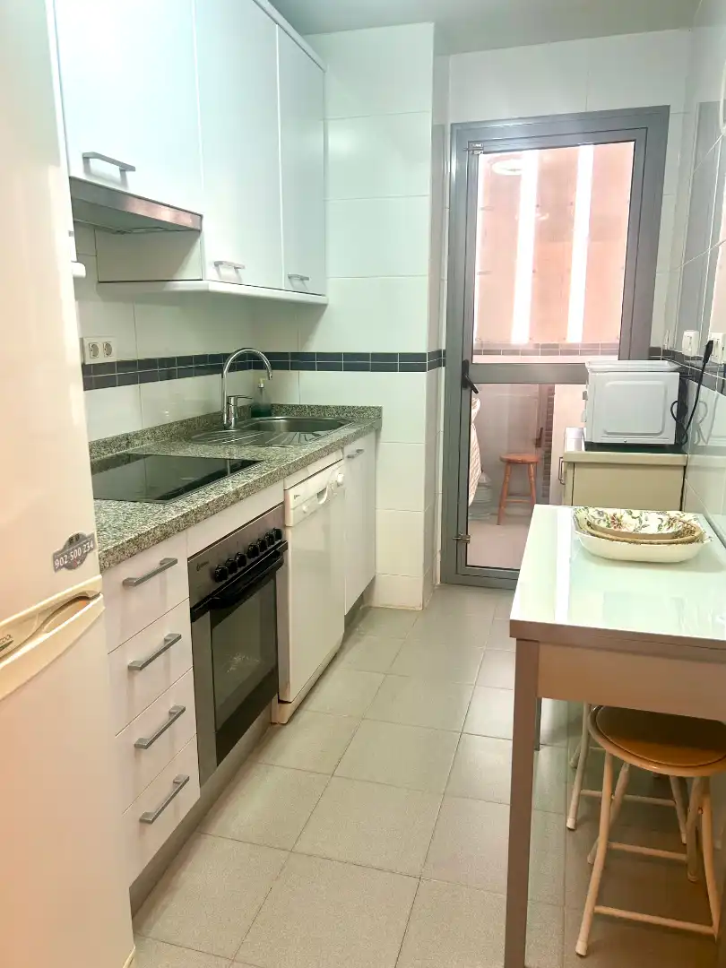Küche von Wohnungen zum Verkauf in Almería mit Terrasse, Abstellraum und Gemeinschaftspool