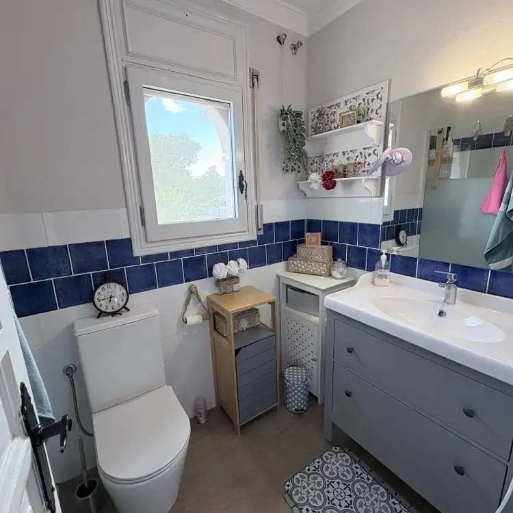 Bany de Casa o xalet de lloguer en Mont-roig del Camp amb Aire condicionat, Jardí privat i Terrassa