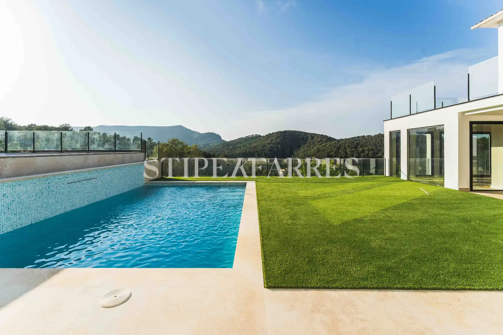 Vista exterior de Casa o xalet en venda en Sant Andreu de Llavaneres amb Aire condicionat, Calefacció i Jardí privat