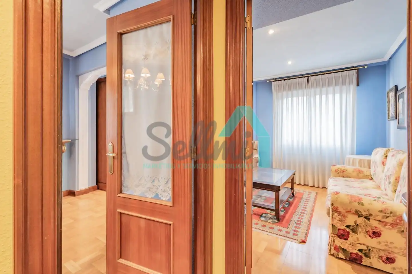 Dúplex de alquiler en Calle la Lila, Salesas - Foncalada - Campoamor