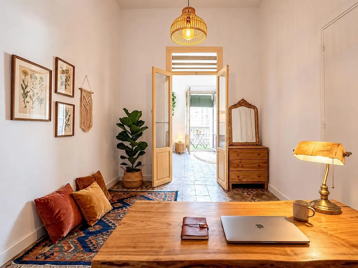 Living room of Flat for sale in Casco Antiguo