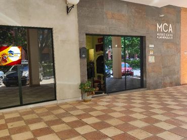 Business premises to rent in Calle Miguel de Unamuno 6