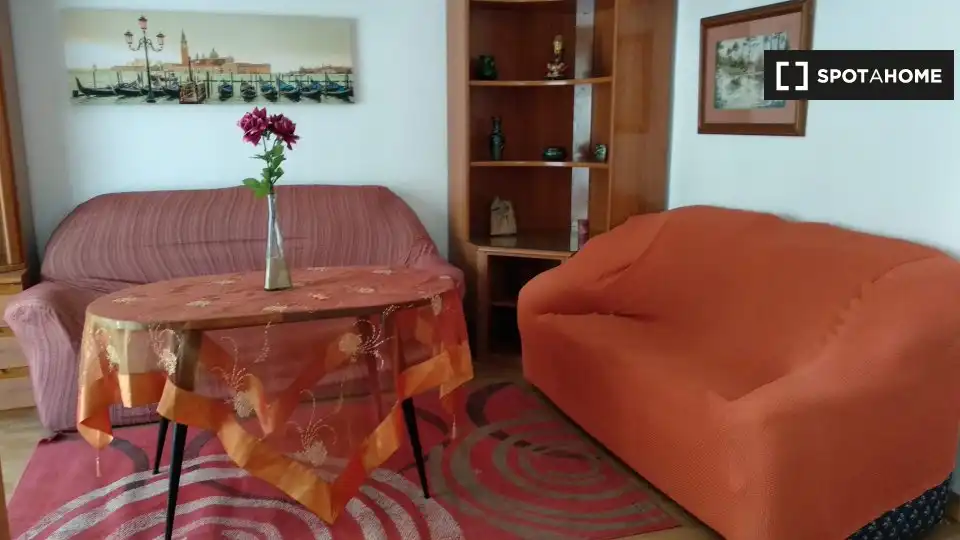 Room in Avda. Federico Garcia Lorca - Nueva Estación Autobuses