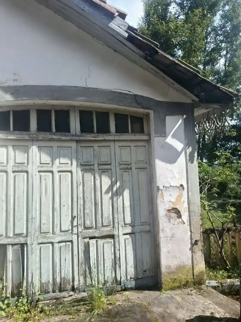 Vista exterior de Finca rústica en venda en Pravia amb Jardí privat, Moblat i Forn