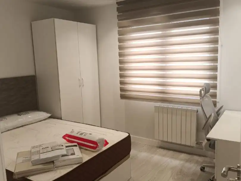 Dormitori de Pis per a compartir en  Logroño amb Calefacció, Moblat i Forn