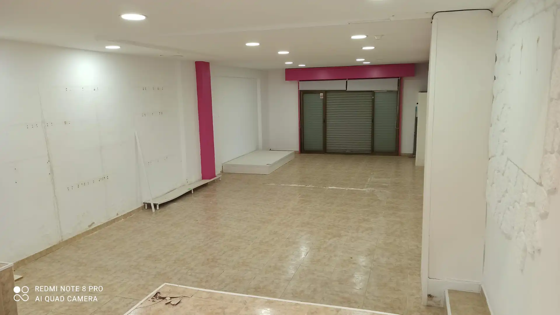 Local en venda en Cunit amb Aire condicionat