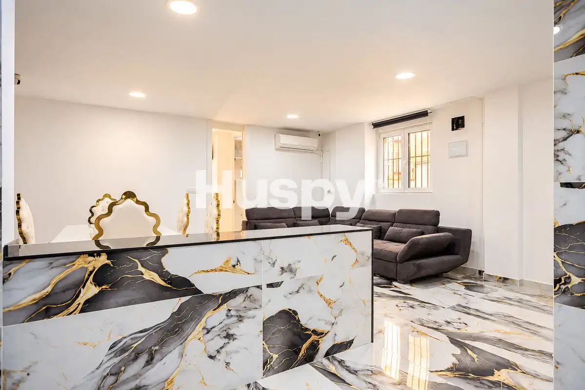 Sala de estar de Loft en venta en Avenida de la Paz  