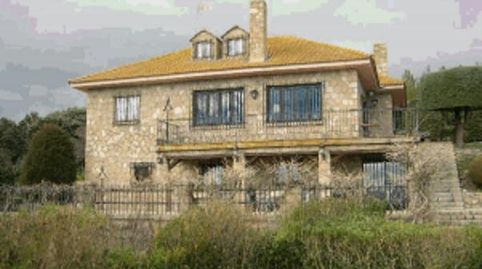 Solvia Inmobiliaria  Chalet independiente Serrada La