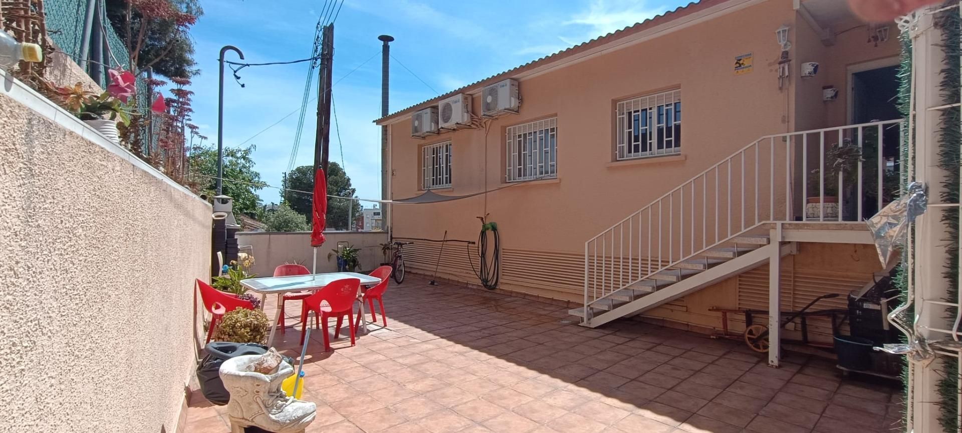 Vista exterior de Pis en venda en Calafell amb Calefacció, Jardí privat i Parquet