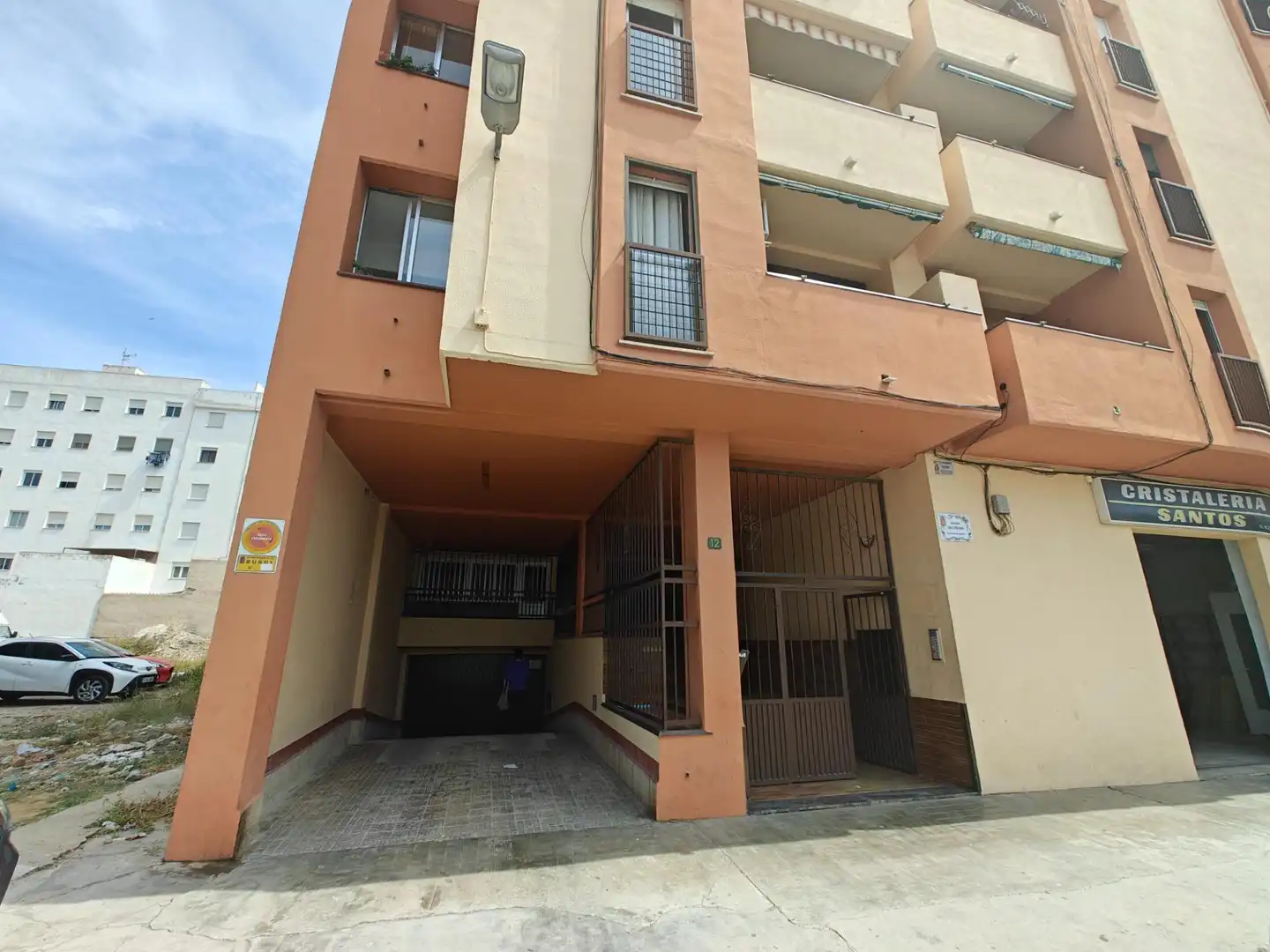 Exterior view of Garage for sale in Buñol