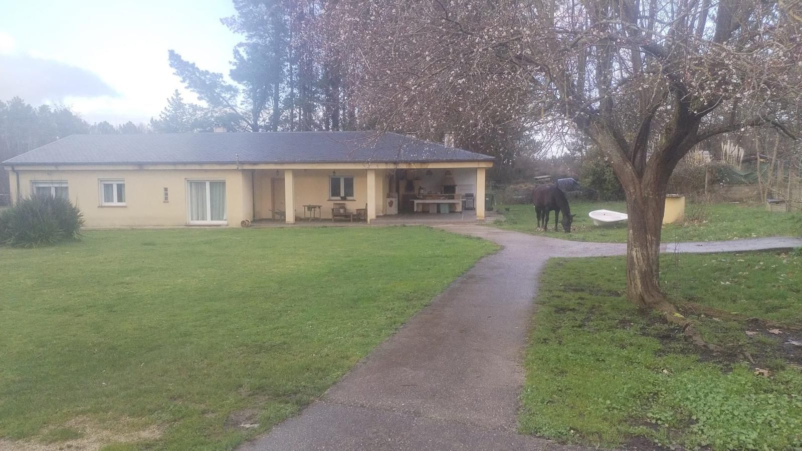 Vista exterior de Finca rústica en venta en Lugo Capital con Jardín privado y Amueblado