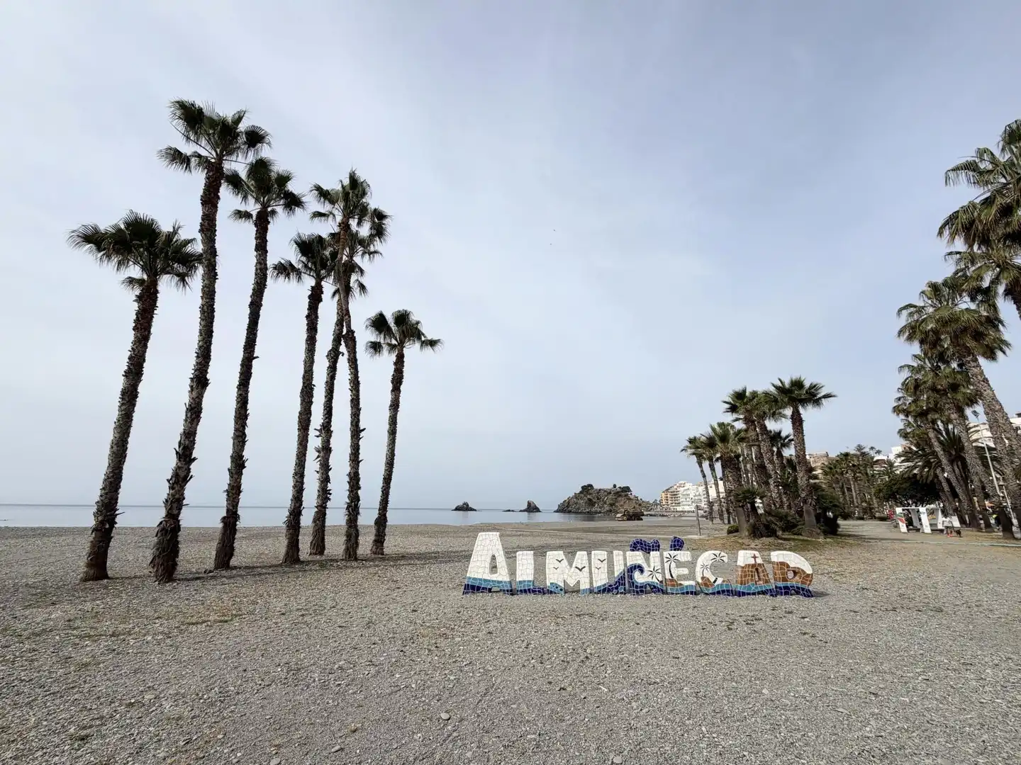 Piso en venta en Calle NEVERIA, Almuñecar Centro