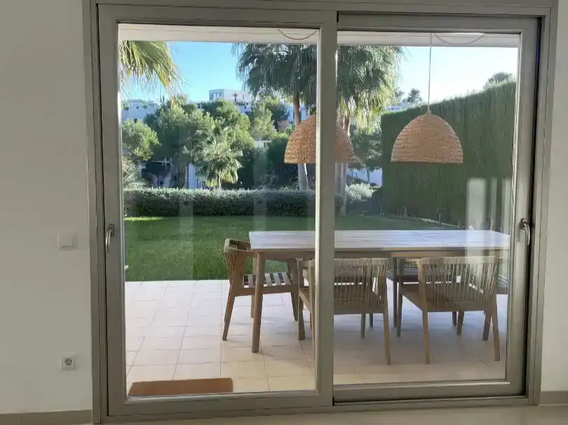 Menjador de Casa adosada de lloguer en Calvià amb Aire condicionat, Piscina i Balcó