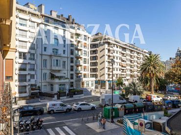 Appartement avec balcon à vendre à Calle Blas de Lezo