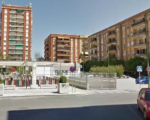 Exterior view of Flat for sale in  Sevilla Capital