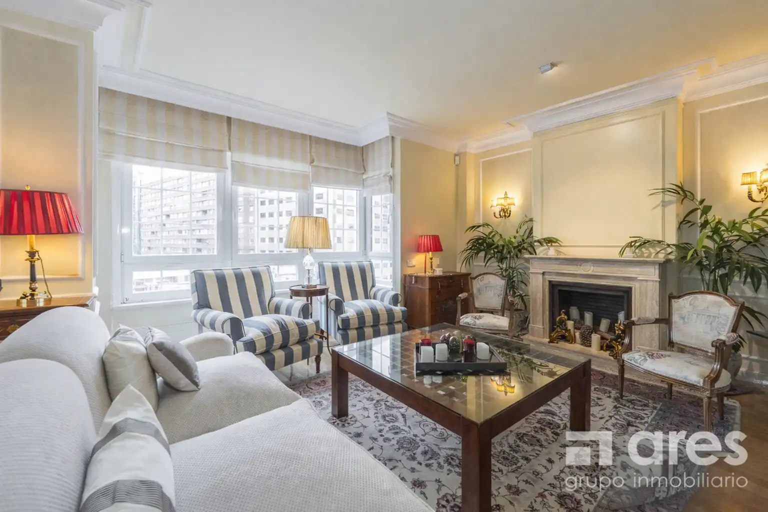 Living room of Flat for sale in Madrid  with Air Conditioner, Heating and Private garden