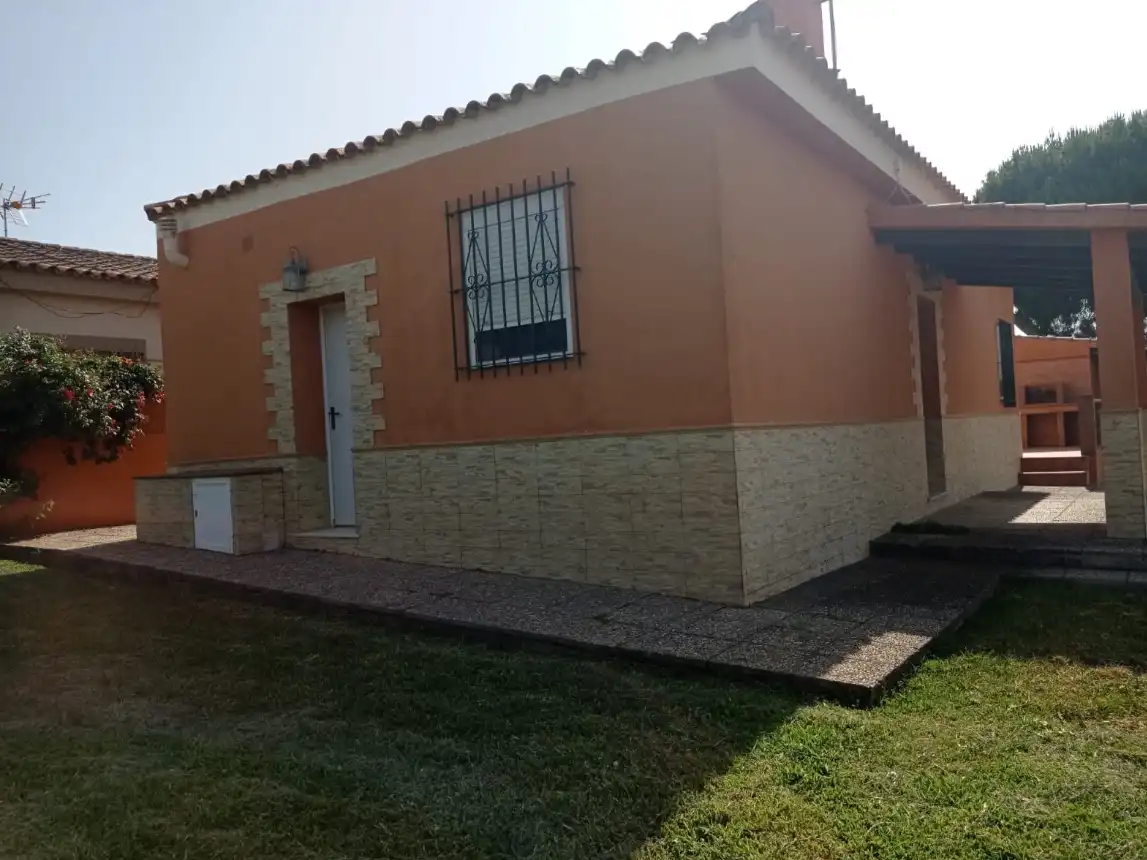 Casa amb jardí en venda a Cam. Del Pozo juncal 5, imagen 2