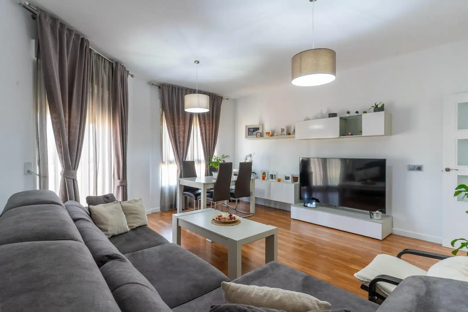 Wohnzimmer von Wohnung zum Verkauf in Las Torres de Cotillas mit Klimaanlage, Heizung und Parkett
